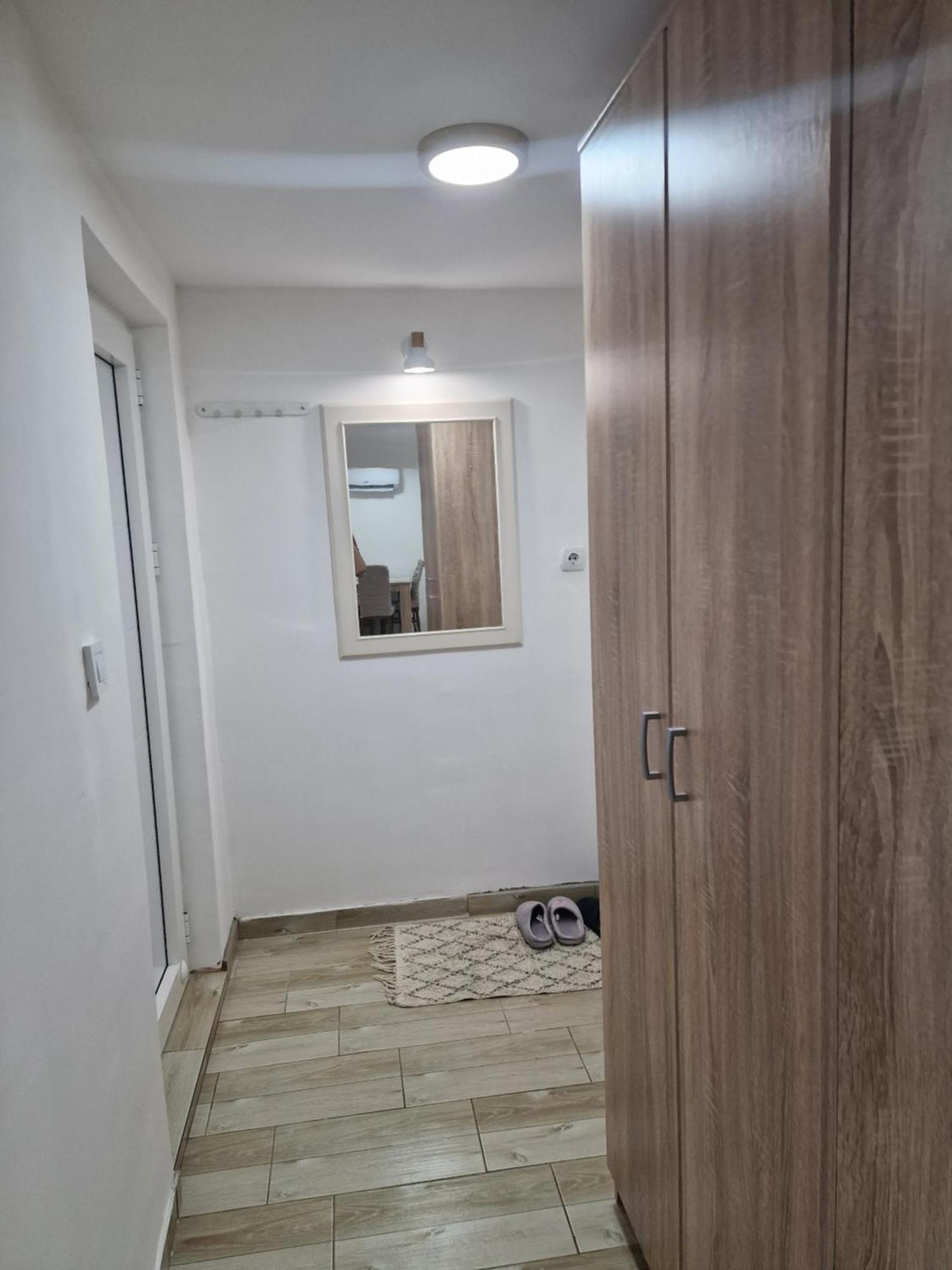 Zed Apartmani Leskovac Лесковац Екстер'єр фото