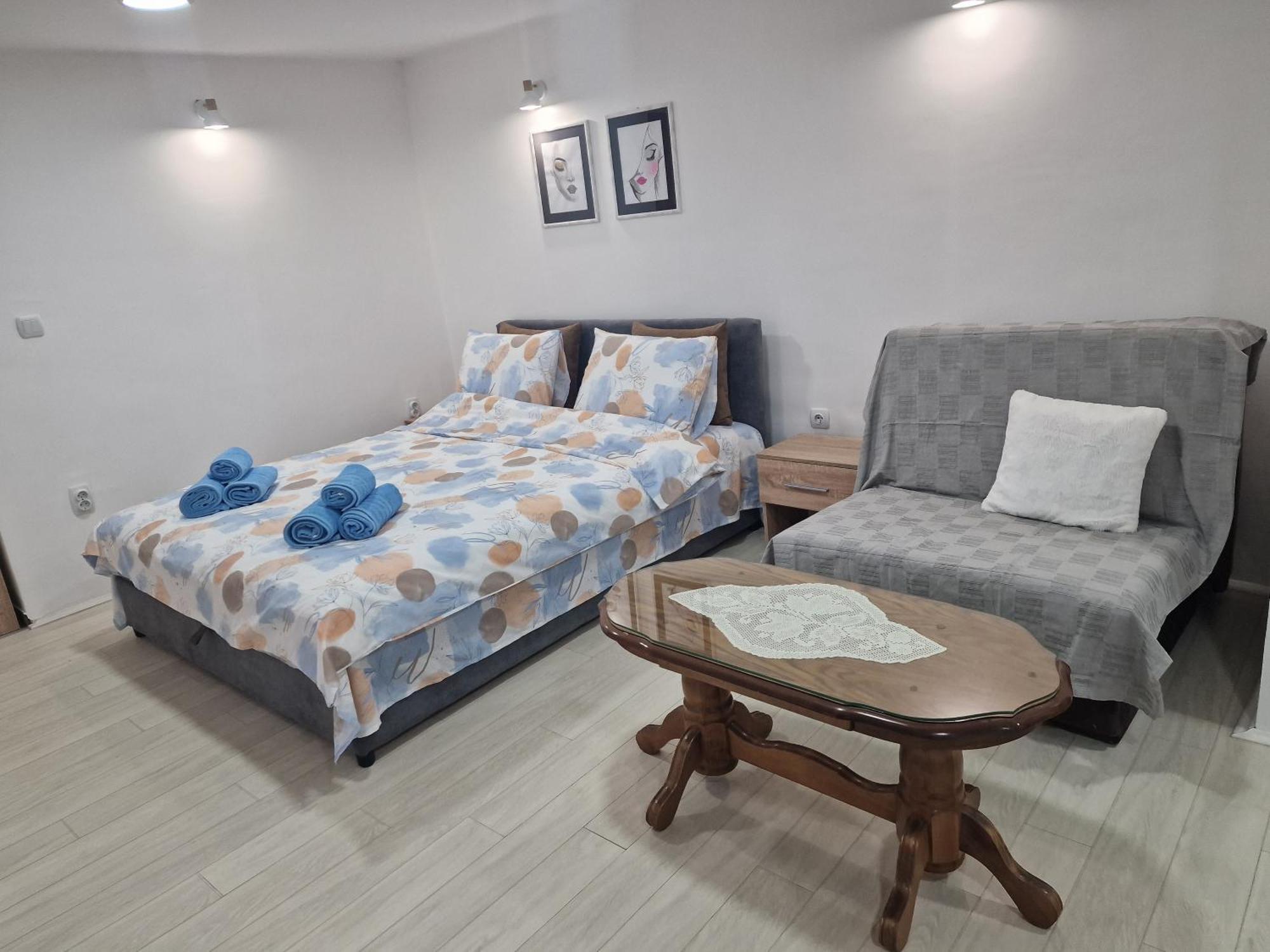 Zed Apartmani Leskovac Лесковац Екстер'єр фото
