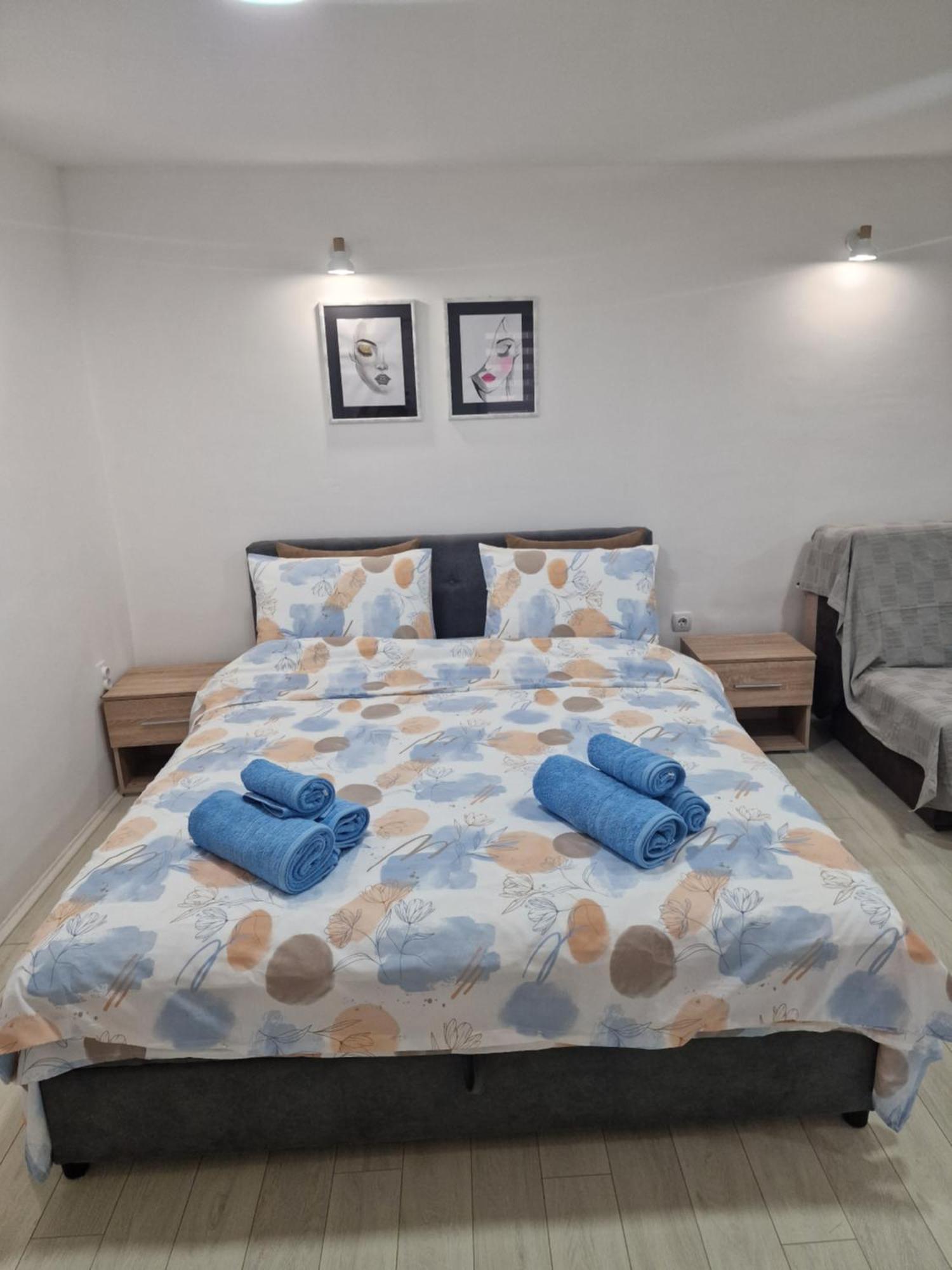 Zed Apartmani Leskovac Лесковац Екстер'єр фото