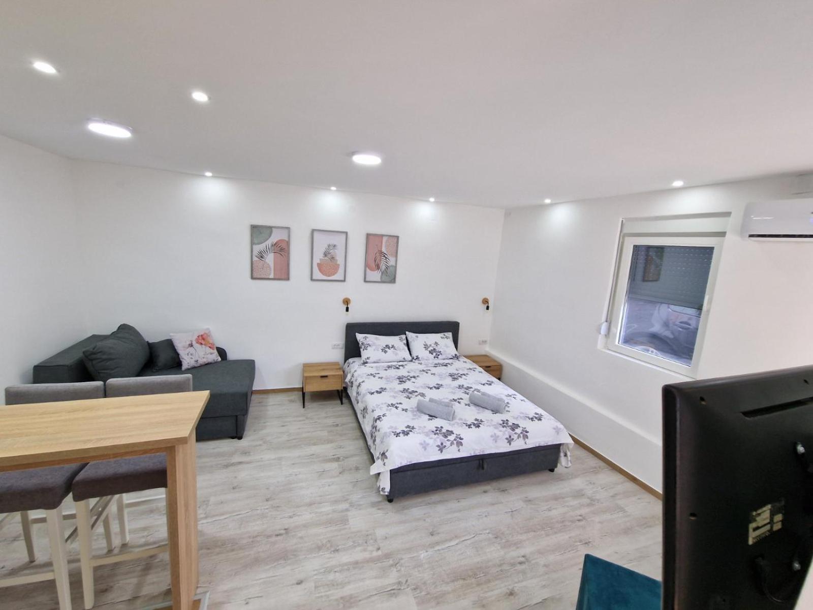 Zed Apartmani Leskovac Лесковац Екстер'єр фото